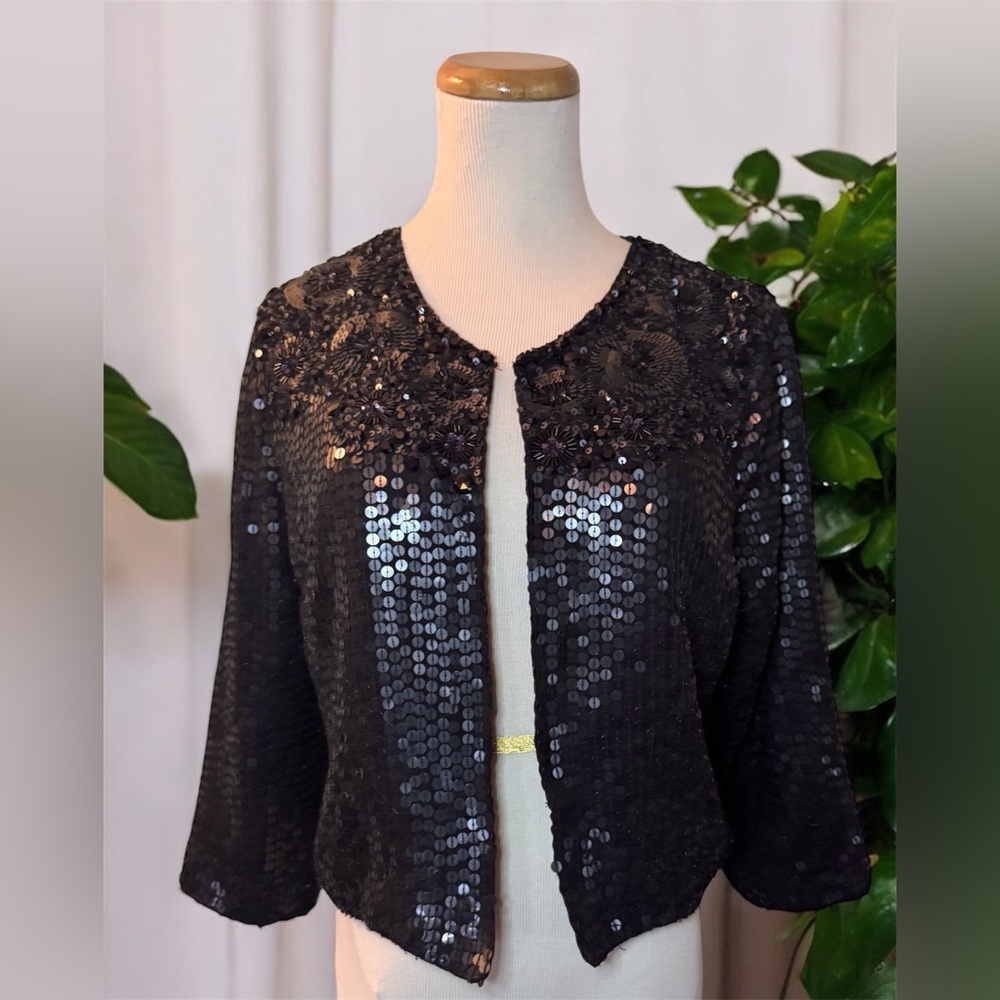 [Alice + Olivia] Black Lined Sequined Short Evening Jacket Sz: S/P